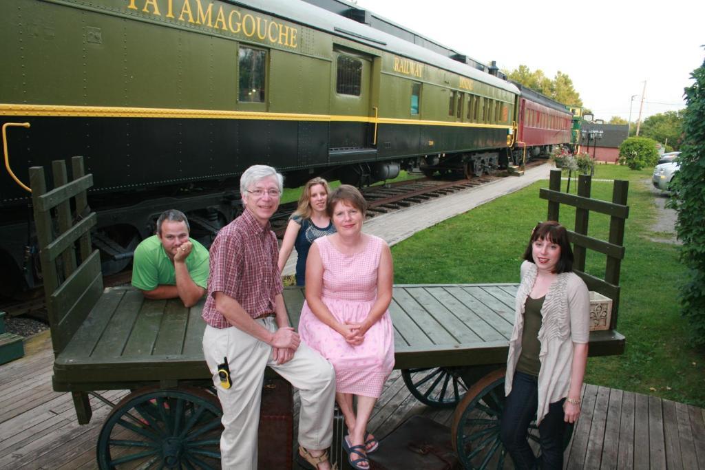 Train Station Inn Tatamagouche Exteriör bild